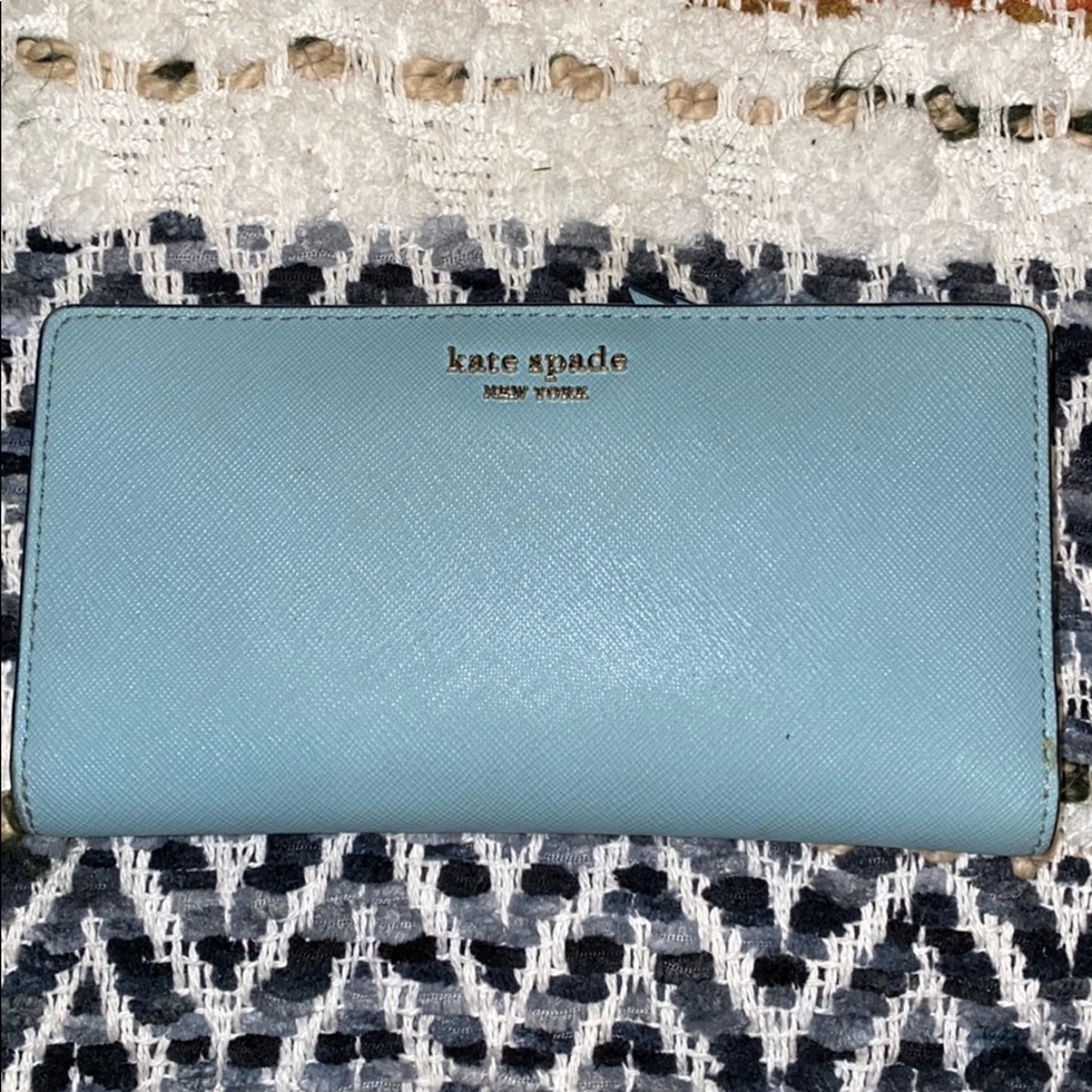 kate spade light blue Saffiano zip continental wallet with gold logo